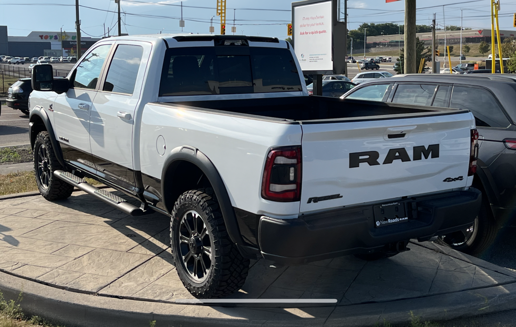 RAM 2500, RAM 3500 - WingMan Utility Spoiler